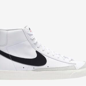 Kid’s Nike blazers